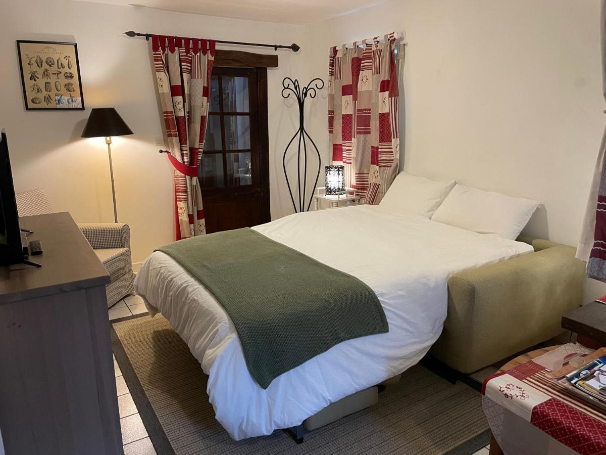Maison De Jardin - Confort, Commodite, Bien Equipe Livarot-Pays-d'Auge Exteriér fotografie